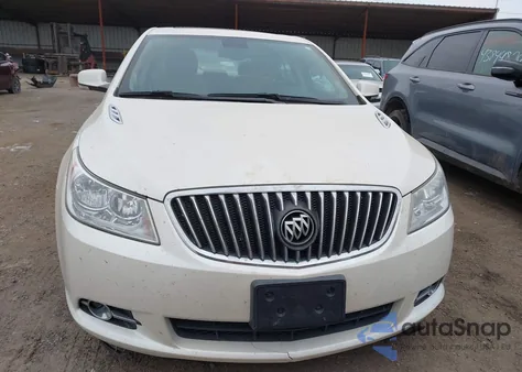 2013 Buick Lacrosse Leather Group z USA, uszkodzony, nr VIN 1G4GC5ER5DF126685